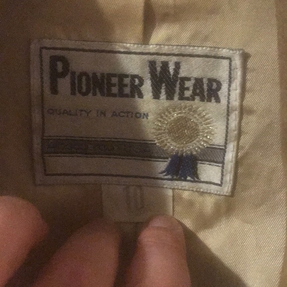 Women’s Leather Jacket! - Picture 6 of 6